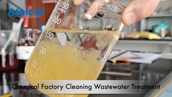 購入 1327 41化学工場クリーニングの排水処理の瓶テストの9つのPolyaluminiumの塩化物 オンライン製造