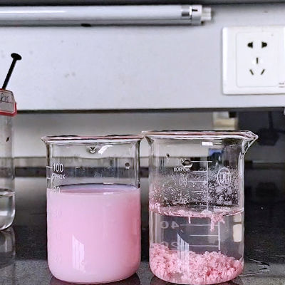 購入 顔料ののりのBluwatのカチオンのポリアクリルアミドPAMの流出する凝集剤 オンライン製造